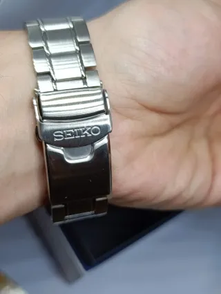 Reloj Seiko 5 Sports Automatic SRPB89J1