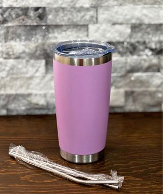 Vaso térmico morado con tapas y pajitas