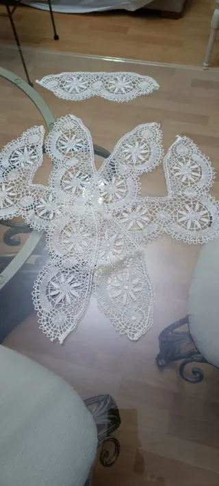 Encaje de bolillos para cama 1,35