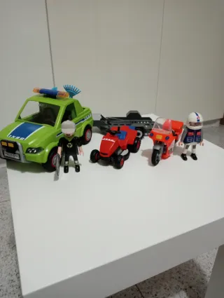 Playmobil 6111 y 3924 - Coche y Motos