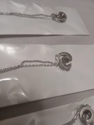 Collar de anillos entrelazados plata