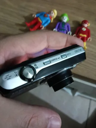 Cámara Samsung PL100 Mod. Selfies