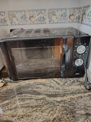 Microondas Valberg Negro