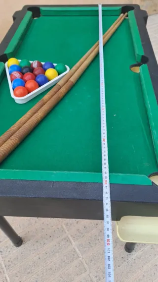 Mesa de billar infantil con accesorios