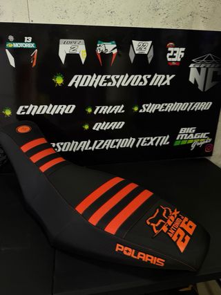 Tapizado personalizado Polaris Predator Fox