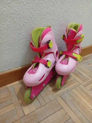 Patines y casco infantil princesas