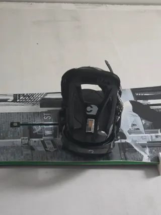 Tabla de Snowboard con Fijaciones y botas 44T