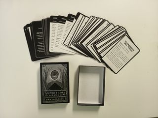 Something is wrong here - Juego de mesa