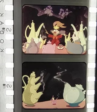 Película proyector de cine 35mm Walt Disney.