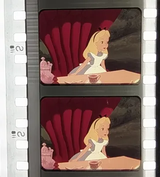 Película proyector de cine 35mm Walt Disney.