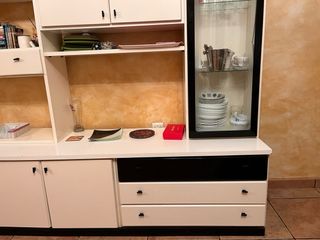 Mueble comedor DM blanco y negro