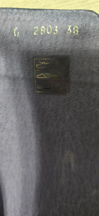 Botas Wonders de piel negras