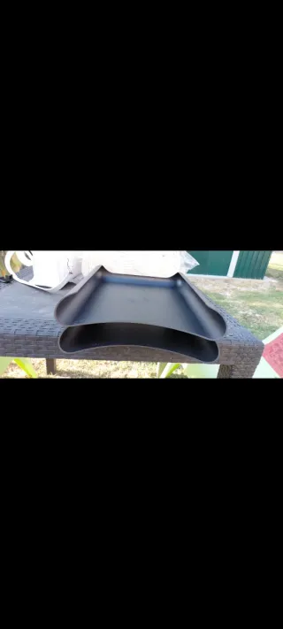 Mensole portadocumenti nere