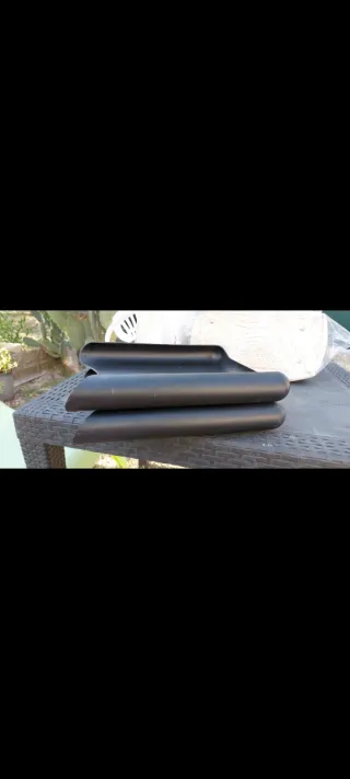 Mensole portadocumenti nere