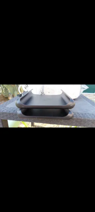 Mensole portadocumenti nere