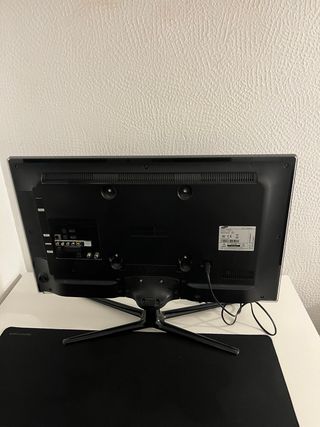 TV Samsung LED 32”