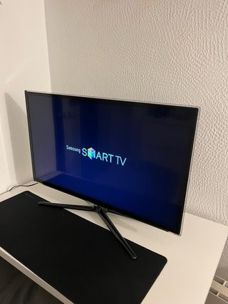 TV Samsung LED 32”