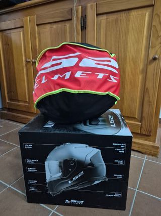 Casco integral LS2 Storm II FF800 Negro y Rosa