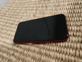 iPhone 11 Rojo