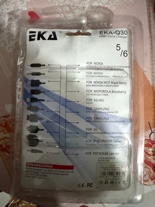 Caricabatterie EKA EKA-Q30 USB Hybrid