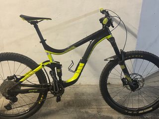 Bicicleta Doble Suspensión Giant