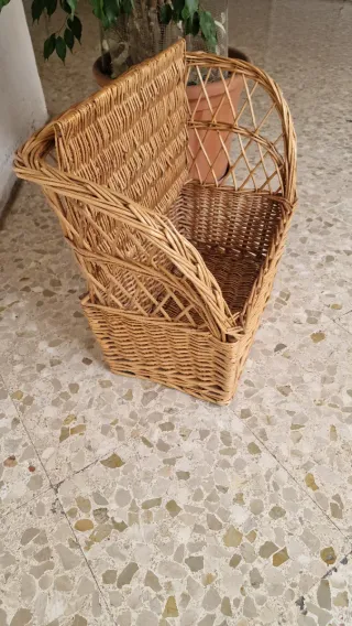 Sillón baúl almacenaje juguetes de mimbre, niñ@s