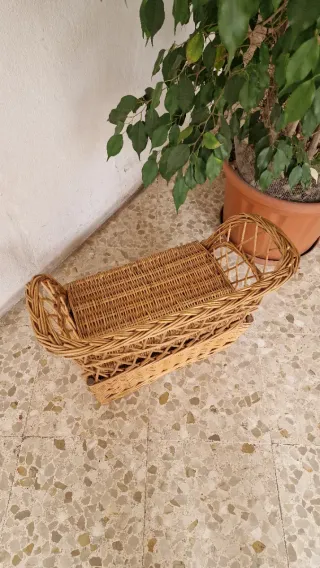 Sillón baúl almacenaje juguetes de mimbre, niñ@s