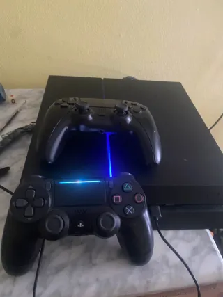 Consola PlayStation 4 Negra