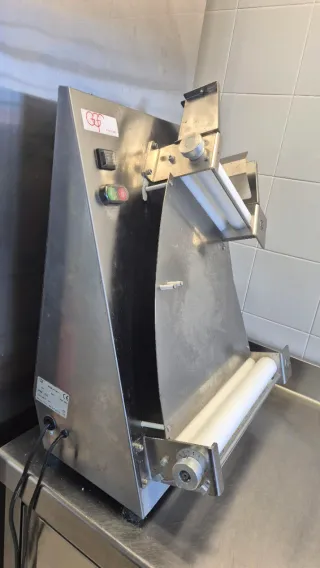 Laminadora de masa profesional