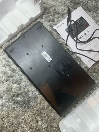 Pioneer DDJ-200 Mesa DJ Nueva sin uso