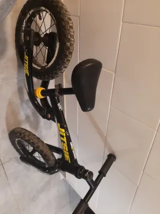 Bicicleta JITSIE sin pedales