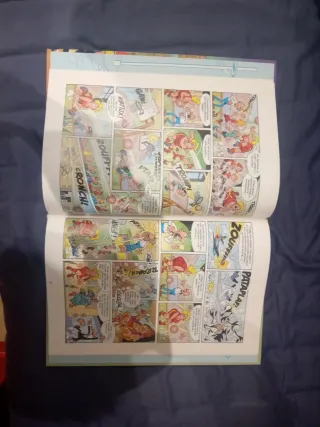 Hola buenas vendo libro de Mortadelo y Filemón