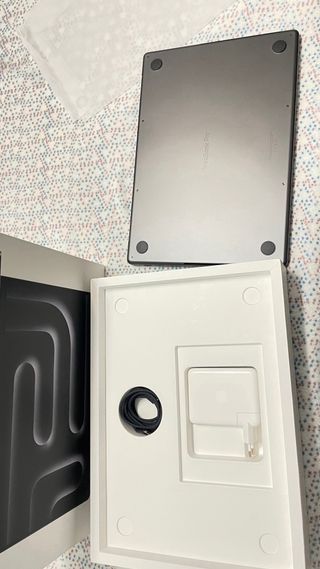 MacBook Pro 16 M3 Plata/Gris Espacial