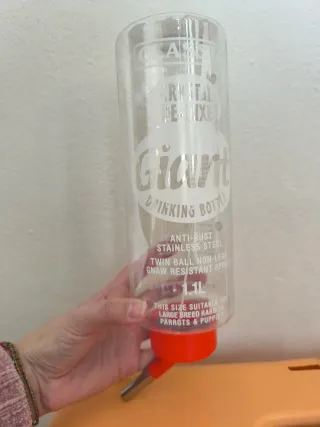 Bebedero para mascotas Giant 1.1L