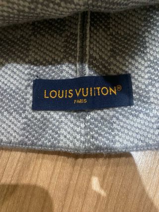 Gorro Louis Vuitton Damier Gris
