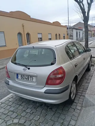Nissan Almera 2002