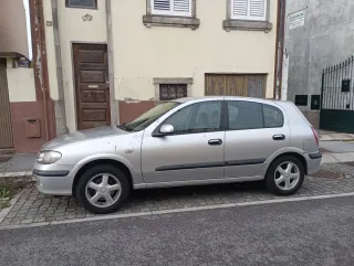 Nissan Almera 2002