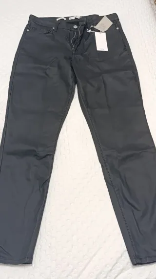 Pantalones skinny encerado Mango negros nuevos