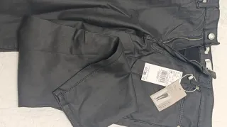 Pantalones skinny encerado Mango negros nuevos