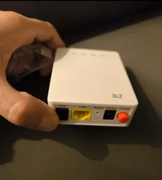 ZTE ZXHN F601 GPON ONT