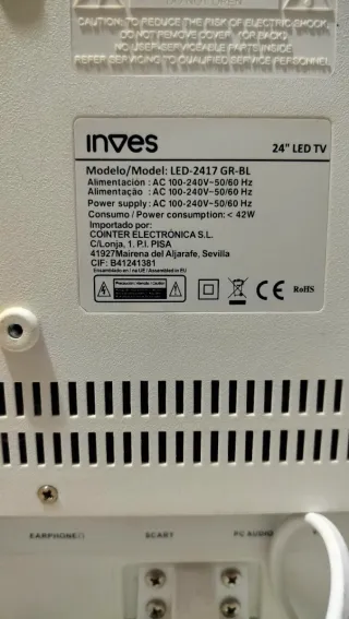 TV Inves de 24 pulgadas para piezas.