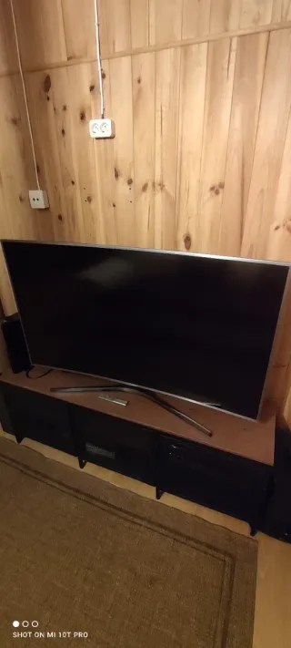 Samsung UE55MU6675UXXC averiada Pantalla parpadea