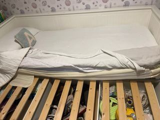 Cama Ikea Hemnes con 3 cajones
