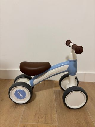 Bicicleta sin pedales Cutey azul y marrón