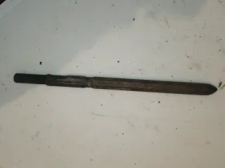 Puntero para martillo eléctrico