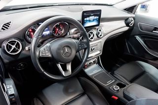 Mercedes GLA GLA 180 122CV AMG LINE