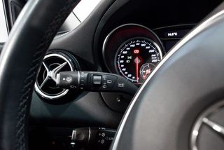 Mercedes GLA GLA 180 122CV AMG LINE