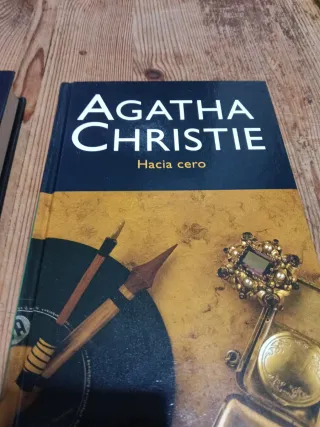 Vendo tres libros de Agatha Christie