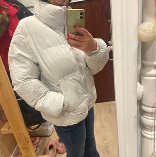 Plumífero blanco acolchado