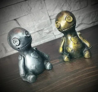 Pz.2 Voodoo Dolls Gothic Design
